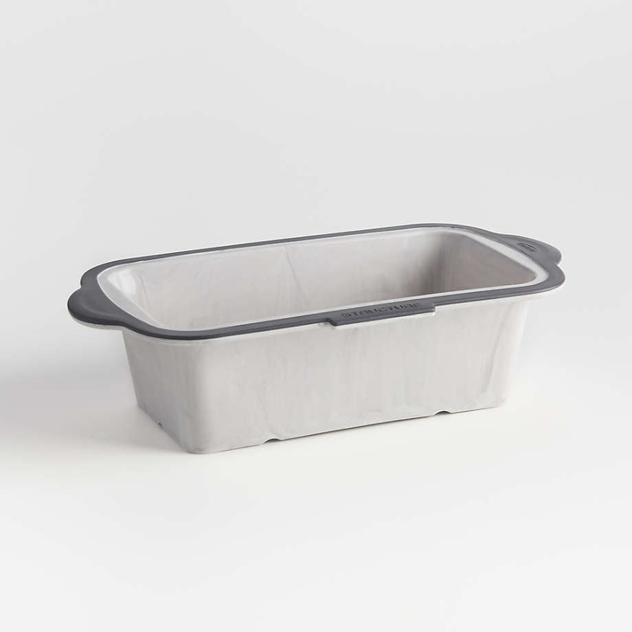 http://crateandbarrel.com.ph/cdn/shop/products/trudeau-structure-silicone-loaf-pan.jpg?v=1641485440