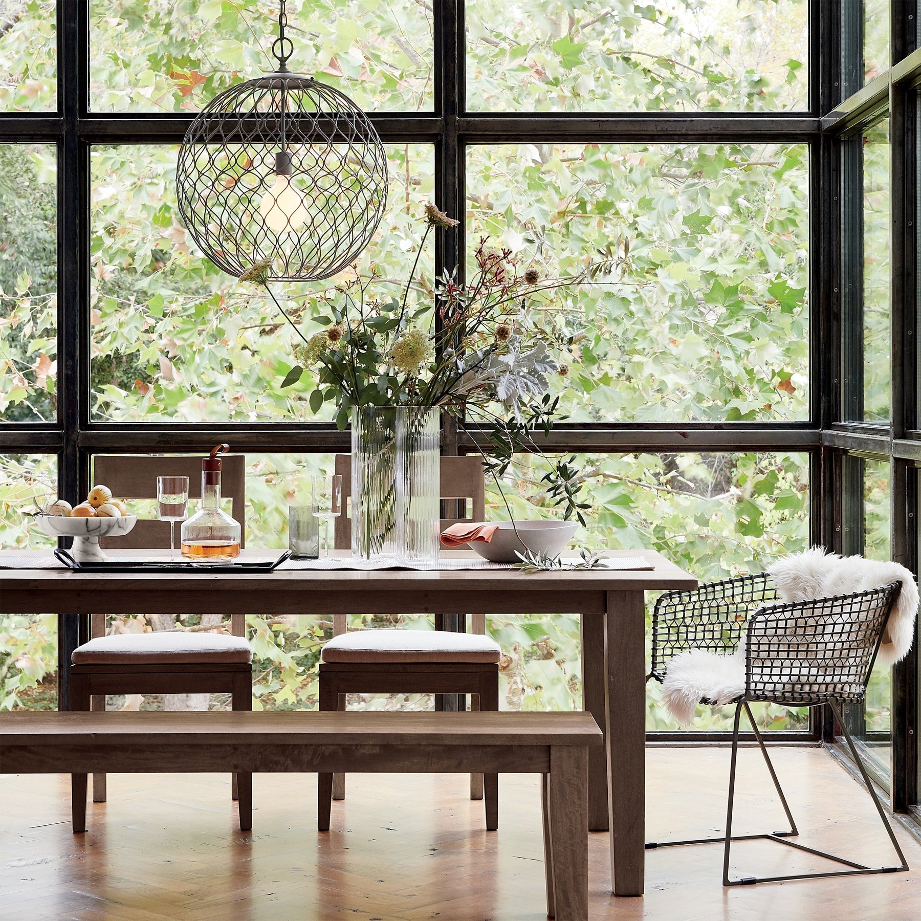 Why Extendable Dining Tables Are the Perfect Solution for Modern Homes