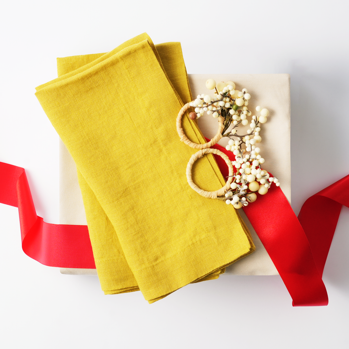 Berry Merry Gift Set (Yellow and White)