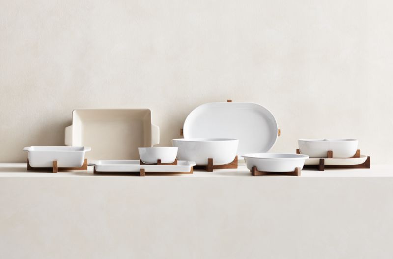 Oven-to-Table Square Baking Dish with Wood Stand
