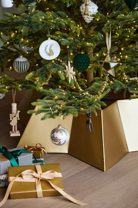 Gold and White Ceramic Snowflake Christmas Tree Ornaments, Set of 6