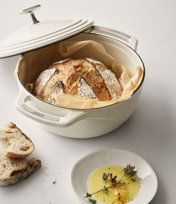 Lodge USA Enameled 3-Qt. Cast Iron Dutch Oven in Cloud White