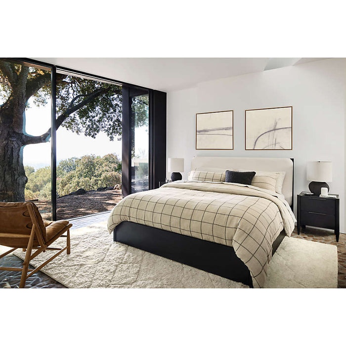 Casa Black Oak Wood Queen Storage Bed with Outlet