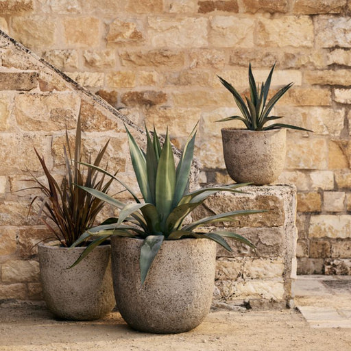 Cavo Warm Grey Textured Indoor/Outdoor Planter 20"x17.5"