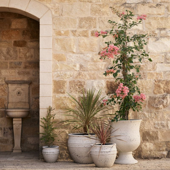 Malta Ivory Indoor/Outdoor Planter 21"x17.5"