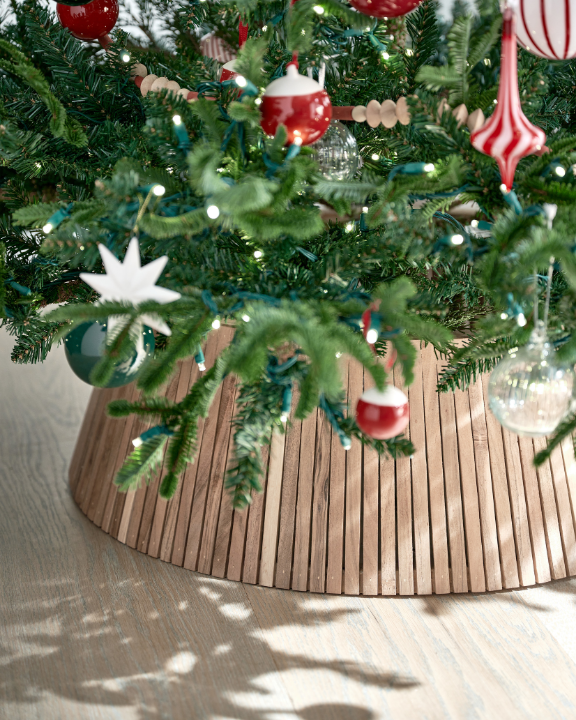 Tree Collars & Skirts ►