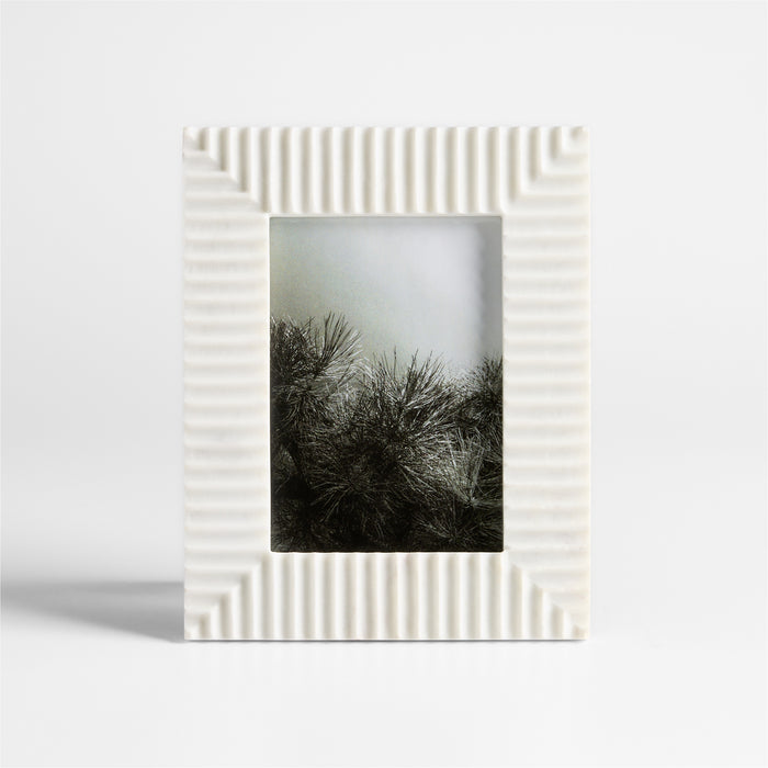 Fluted White Marble 5x7 Picture Frame