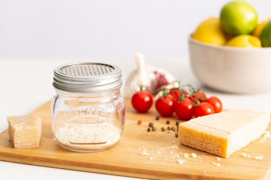 Kilner 0.25-Liter Storage Jar & Fine Grater Lid