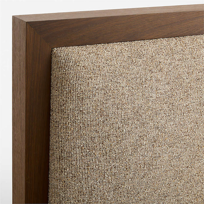 Larchmont Upholstered King Bed with Storage Bench