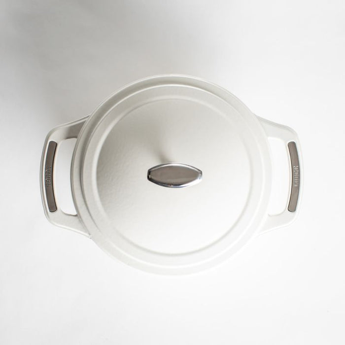 Lodge USA Enameled 3-Qt. Cast Iron Dutch Oven in Cloud White