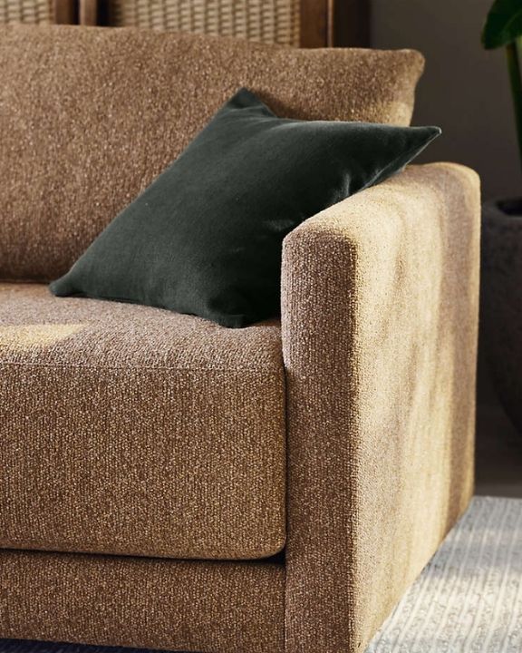 Sofas & Sectional Sofas ►