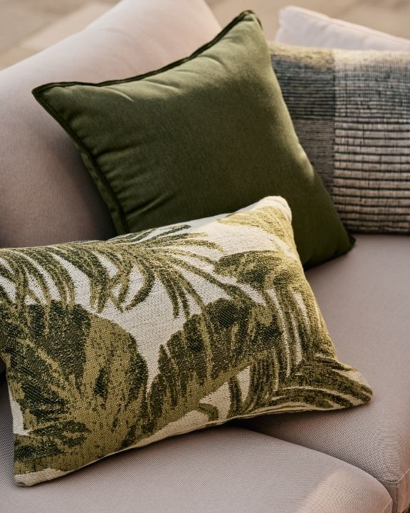 Outdoor Pillows ►