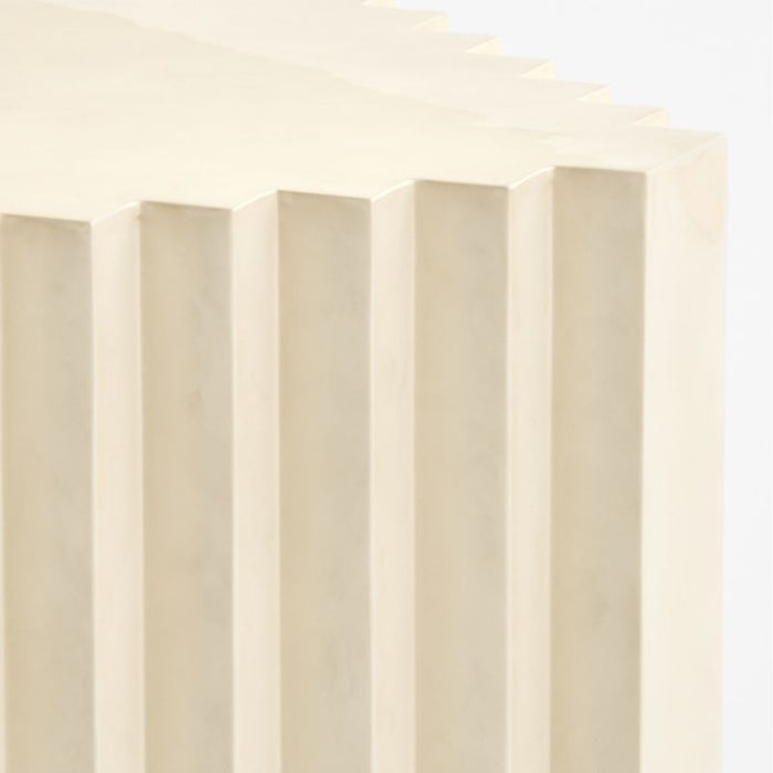 Medida High Gloss 24" End Table