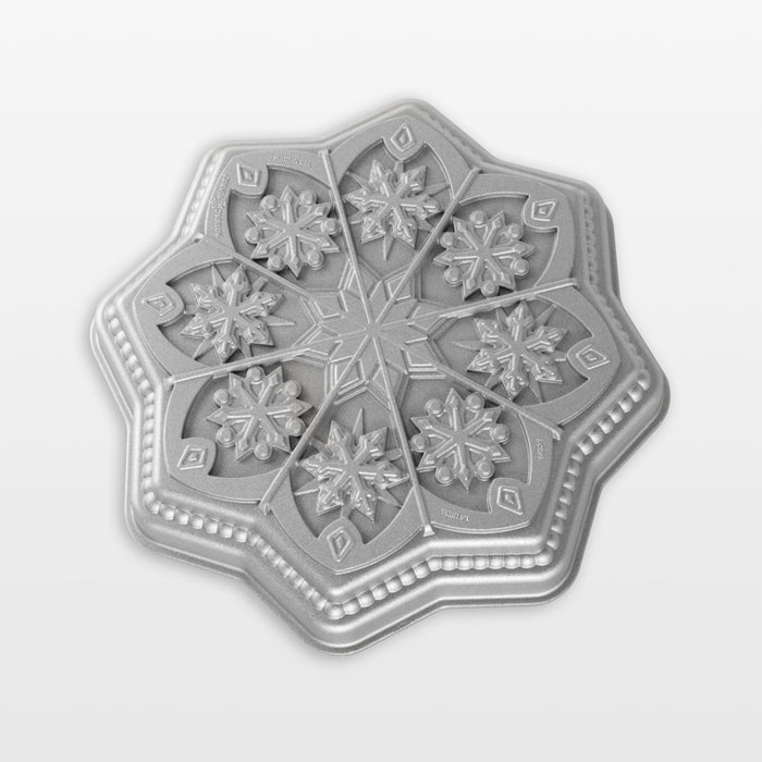 Nordic Ware ® Snowflake Shortbread Pan