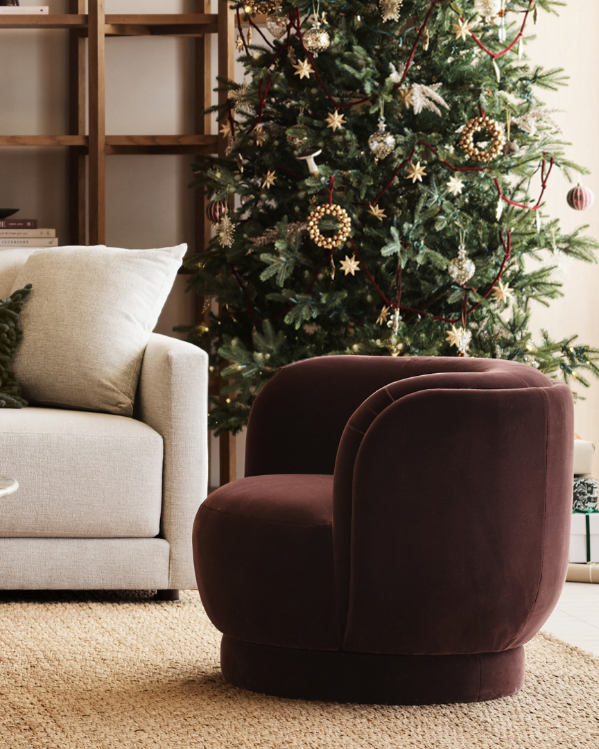 Accent Chairs ►