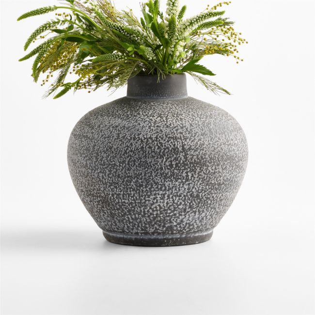 Ophelia Matte Black Small Vase 7.5"