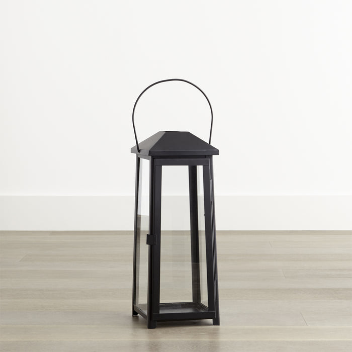 Petaluma Black Metal Outdoor Lantern 20"