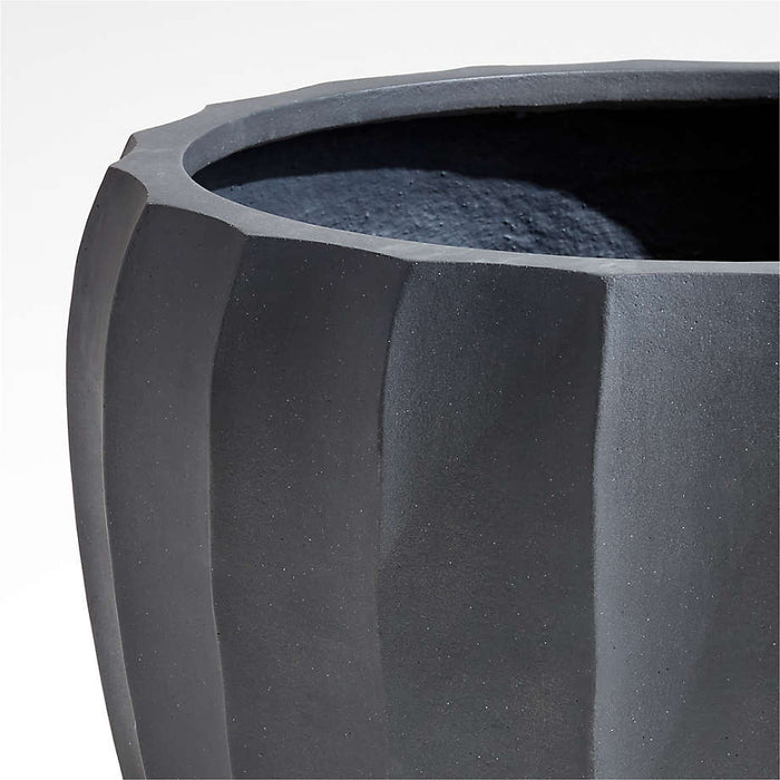 Warren Medium Black Ficonstone Outdoor Planter 20.1"