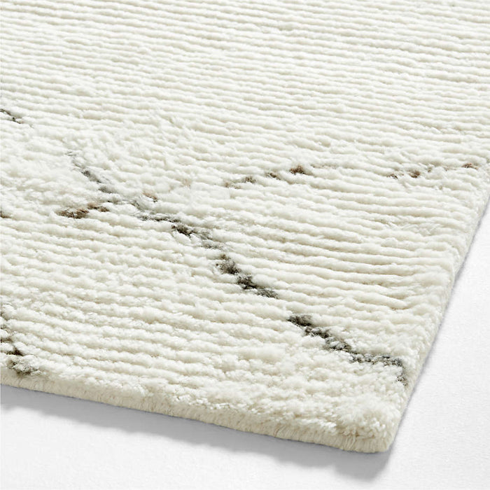 Larache Wool Moroccan White Area Rug 6'x9'