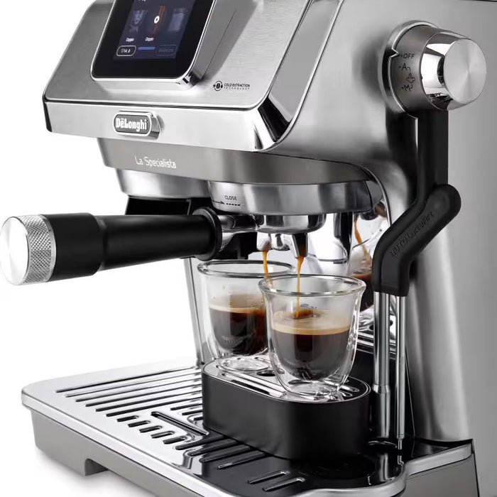 La Specialista Touch Espresso Machine with Cold Brew & Automatic Frothing