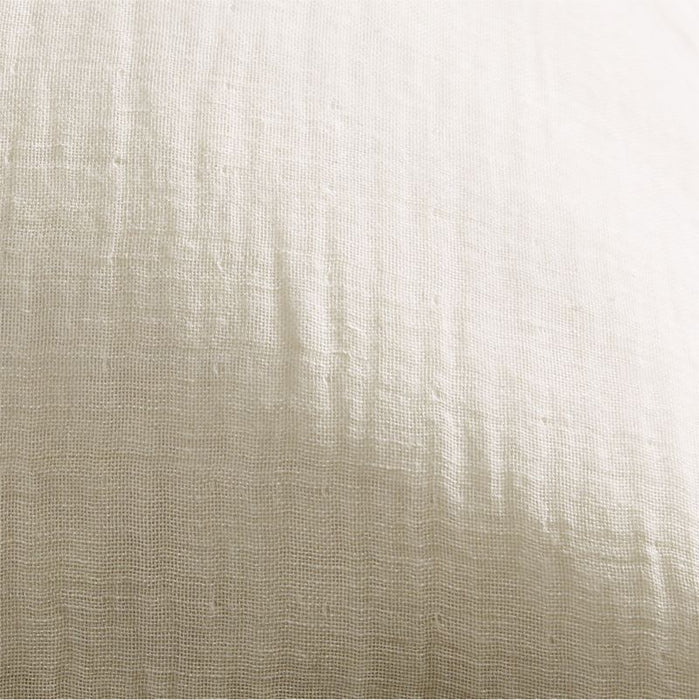 Arla 23" Eyelash Crisp White Pillow Cover