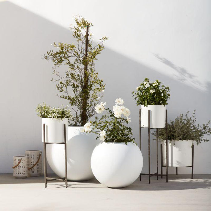 Dundee White Round Indoor/Outdoor Planter - Crate and Barrel Philippines
