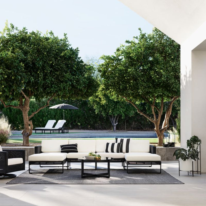 Taos Charcoal Black Indoor/Outdoor Area Rug 10'x14'