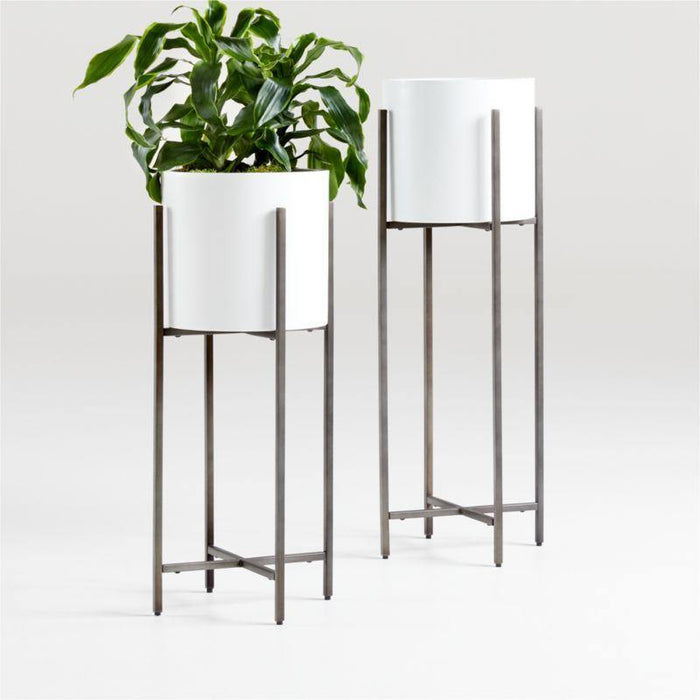 Dundee White Round Indoor/Outdoor Planter - Crate and Barrel Philippines