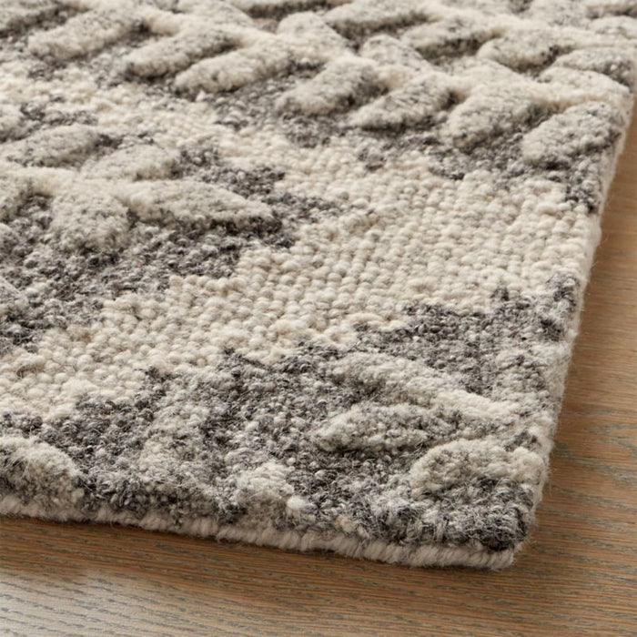 Eden Hand Tufted Wool Rug 5'x8'