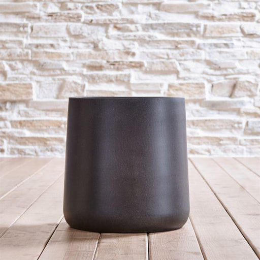 Saabira Fiberstone 15.5" Tall Indoor/Outdoor Planter