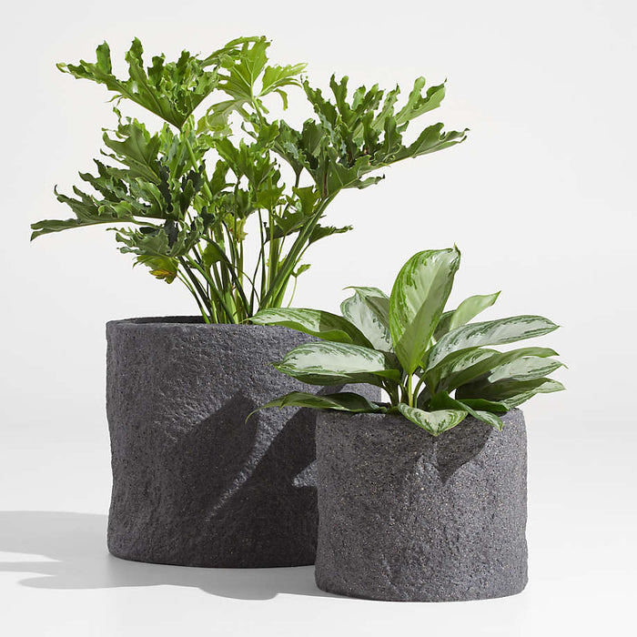 Chesil Small Round Black Slate Faux Stone Planter